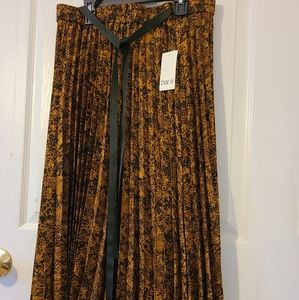 Brand new pleaded skirt.